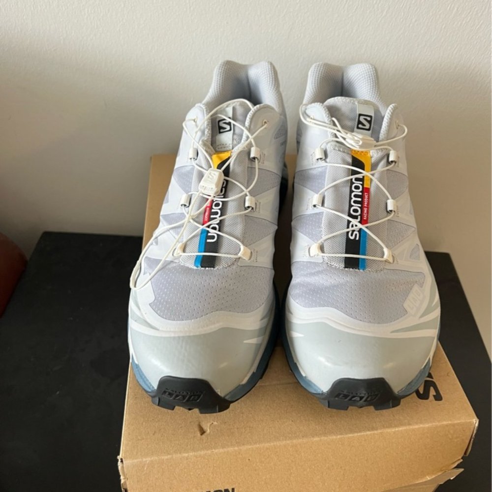 Salomon Hiking Sneakers - Picture 2 of 4